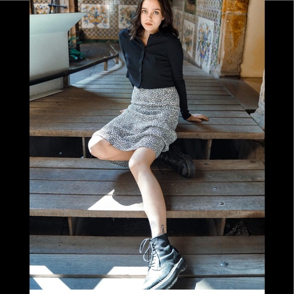 Brandy Melville Dresses & Skirts - Brandy Melville phoebe cheetah skirt